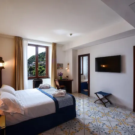 Отель Art Marmorata Равелло