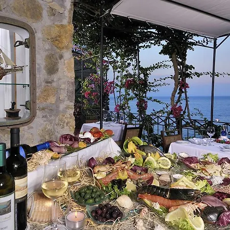 Отель Art Marmorata Равелло