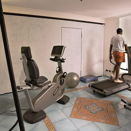 فندق رافيلو آرت مارموراتا