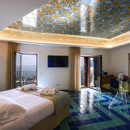 رافيلو آرت مارموراتا 4*